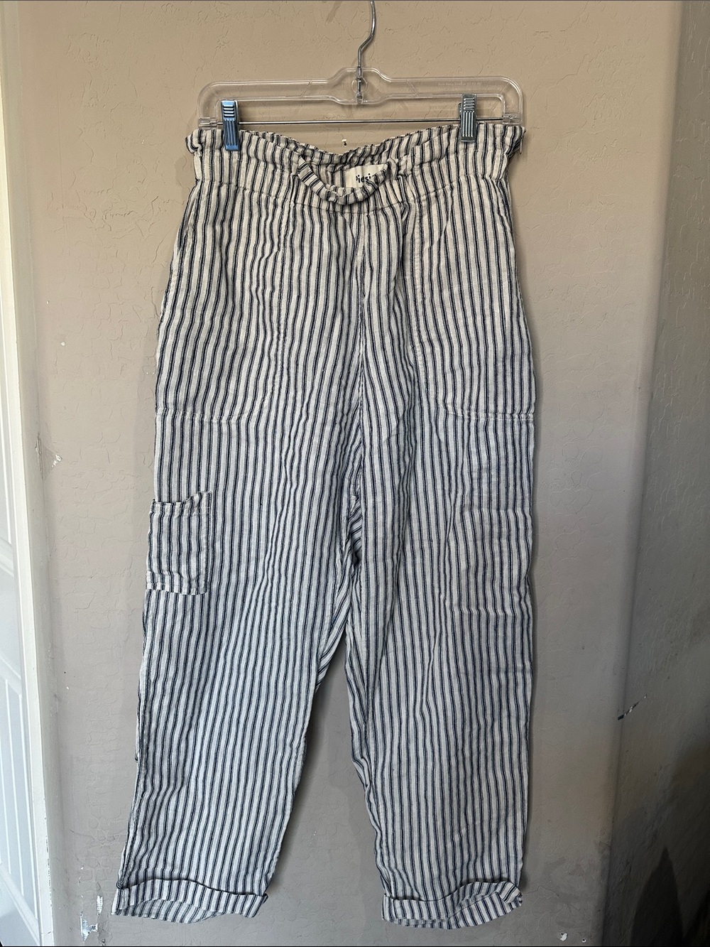 Casual Striped Drawstring Women's Joggers - White & Navy